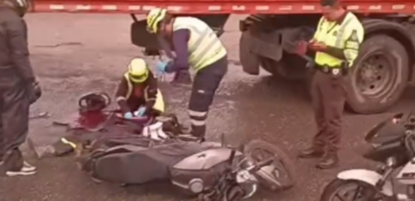 🚨 ¡Tragedia en Funza! Motociclista pierde la vida tras chocar con tractocamión